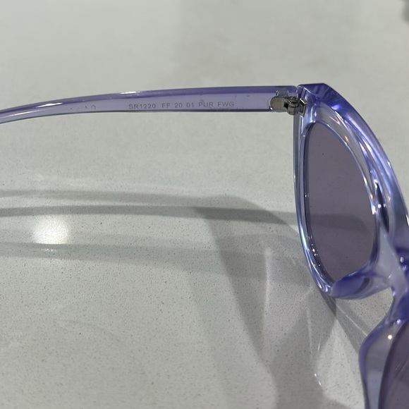 Foster Grant Lilac Cat Eye Sunglasses - Picture 4 of 7